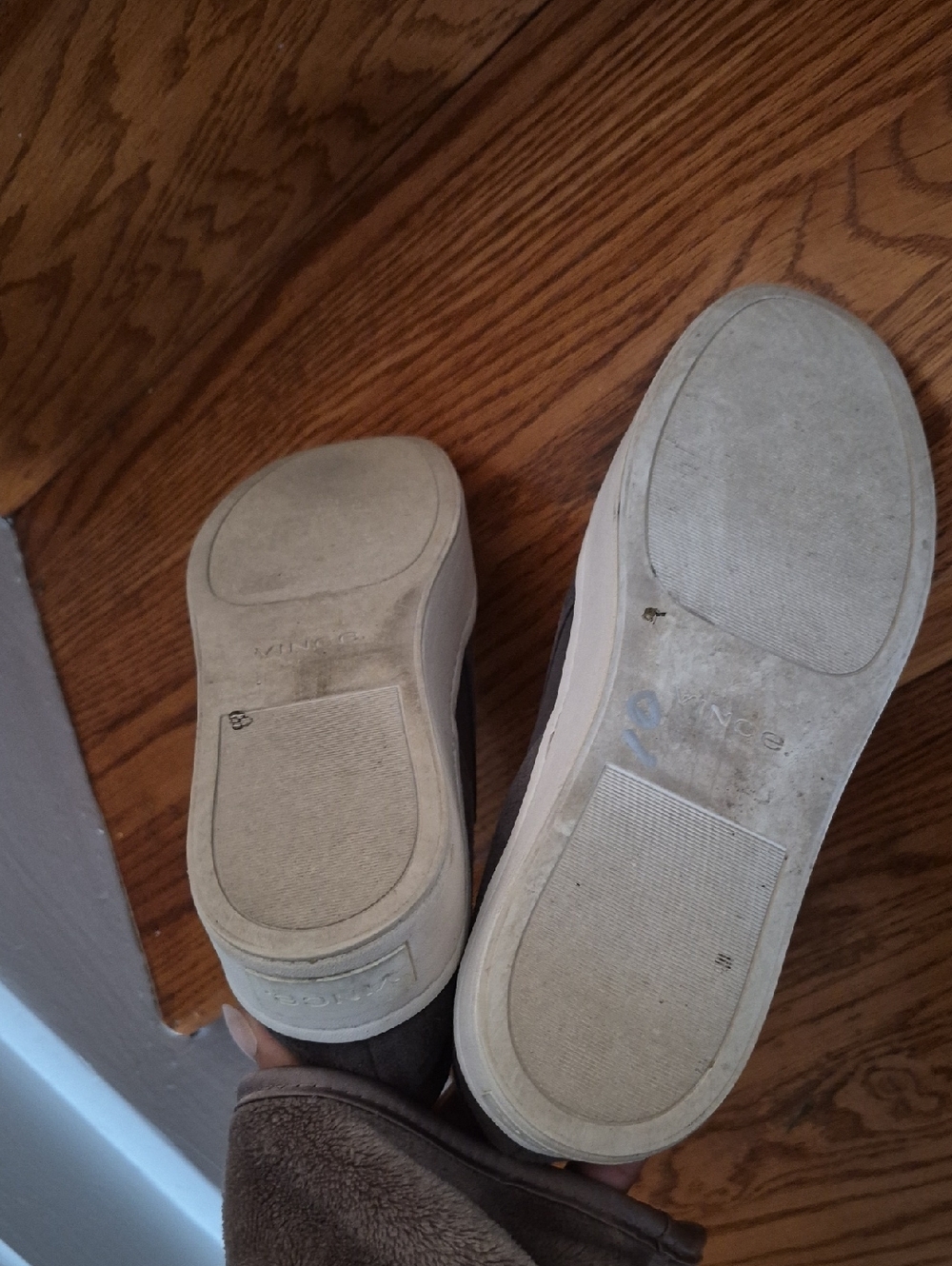 VINCE REAL SUEDE GRAY PLATFORM SKIPPER SNEAKERS EUC SIZE 8 - Picture 6 of 9